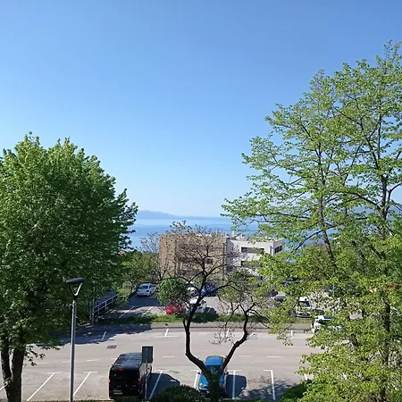 Adrijana Kastav, Free Wifi & Parking, 2 Bedrooms & Sea View 아파트 카스타브