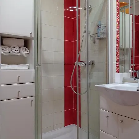 Adrijana Kastav, Free Wifi & Parking, 2 Bedrooms & Sea View * 카스타브