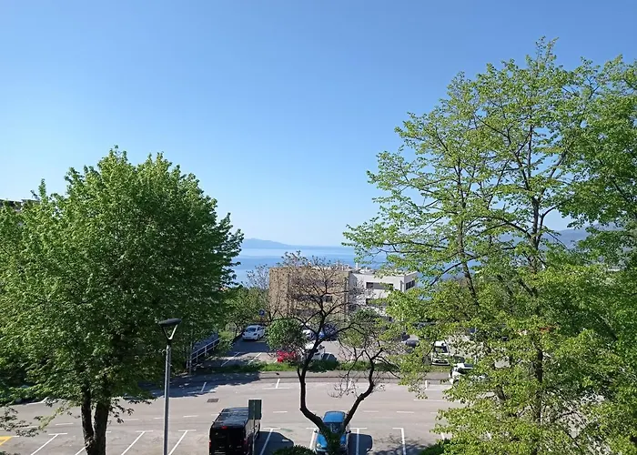Adrijana Kastav, Free Wifi & Parking, 2 Bedrooms & Sea View Apartment Kastav