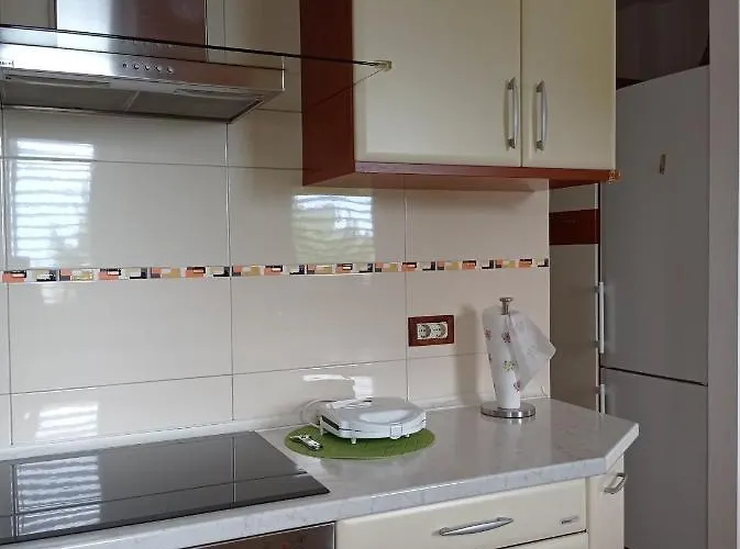Adrijana Kastav, Free Wifi & Parking, 2 Bedrooms & Sea View Apartment *